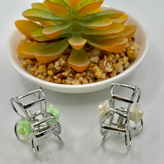 Thumbnail: Silver Flower Metal Hair Claw Clip