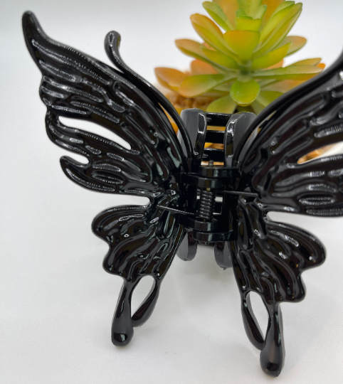 Thumbnail: Liquid Black Butterfly Hair Claw Clip