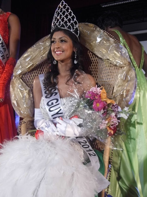 farrah miss guyana.jpg