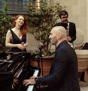 Trio Little Star Paris au Ritz Paris — chant, piano et saxophone, élégance pour soirée privée de prestige