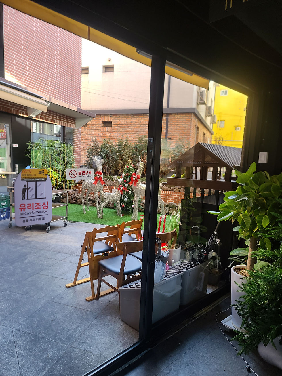 강남 상가 유리창청소