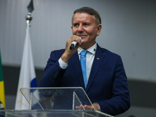 Eduardo Siqueira reassume a Prefeitura de Palmas e manda recado: “Aos que foram humilhados, serão exaltados”