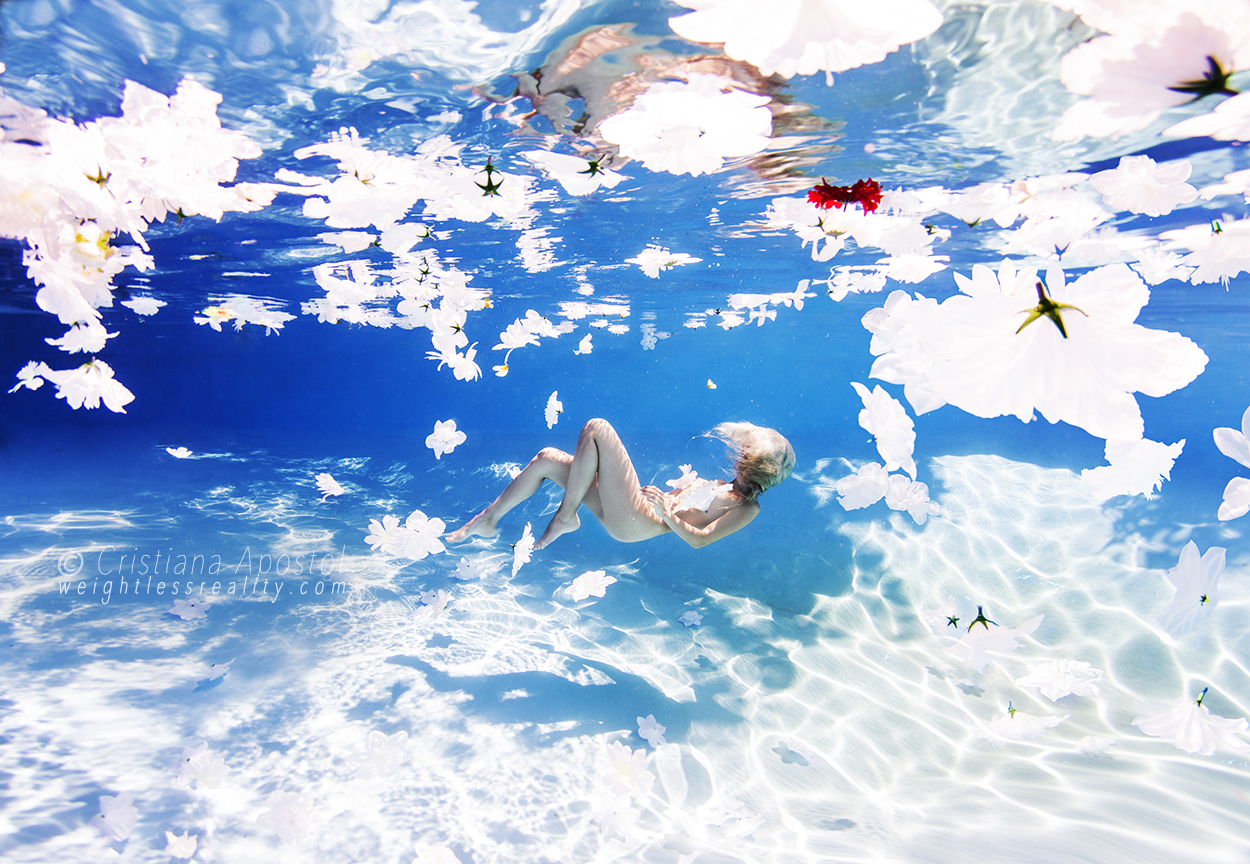 Flowermaker · V — underwater concept photograph by Cristiana Apostol