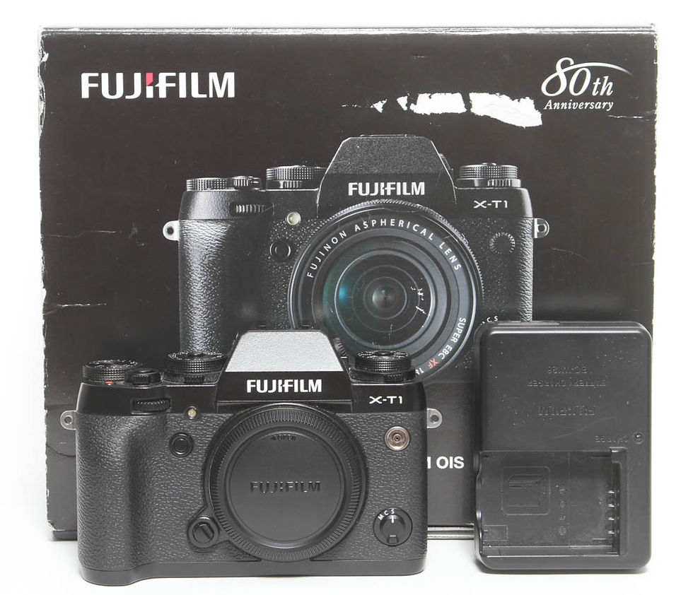 Miniatura: Aparat fotograficzny Fujifilm X-T1 korpus IDEALNY