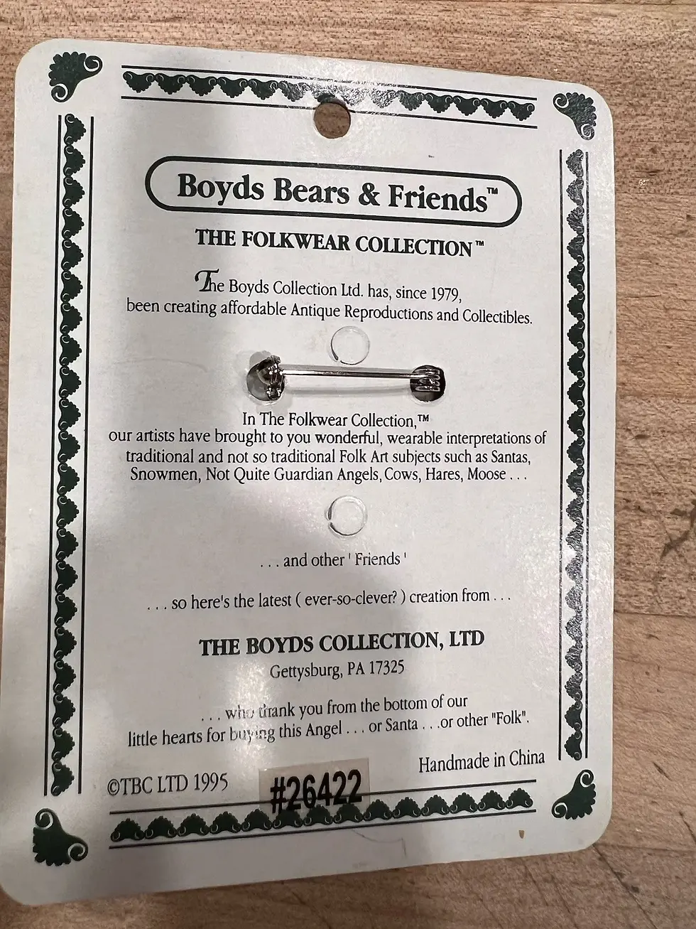 Thumbnail: Boyds Pin Folkwear Immaculata  Scrub a Dub 26422