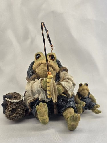 Thumbnail: Boyds Wee Folkstone Frogmorton and Tad Fishing 36701
