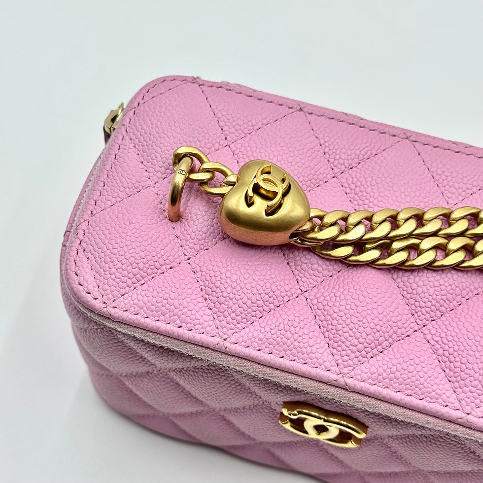Thumbnail: Pre-owned | Chanel Small Sweetheart Vanity Bag in Pink Caviar Leather GHW