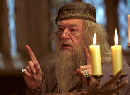 (9.29.23) '해리포터 덤블도어 교장' 마이클 갬본 별세…향년 82세