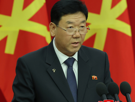 (06.30.24) '김정은 배지' 공식 석상에 최초 등장…단독 우상화 '급물살'