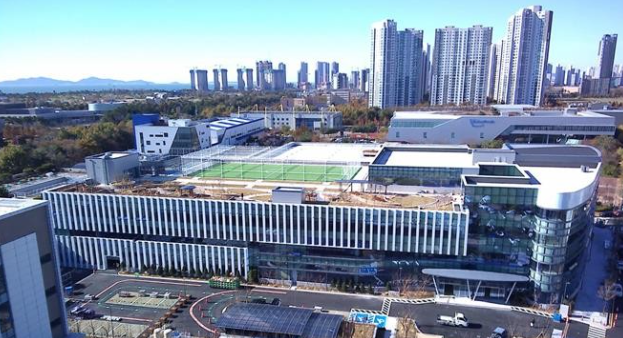 "토비스, 2분기 실적 예상치 상회..전장 사업부·카지노 본업 효과"