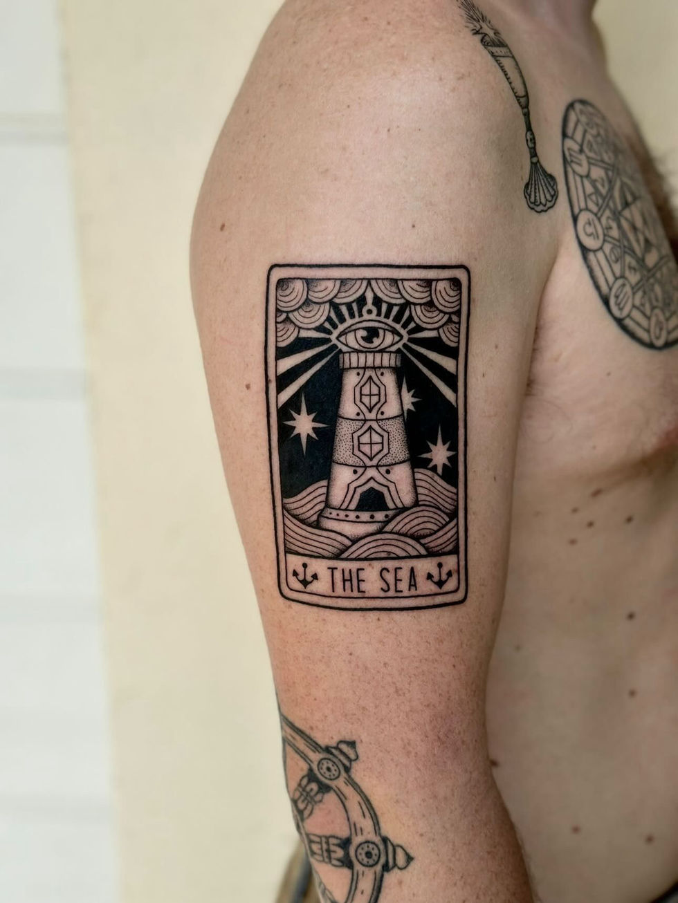 tatouage phare