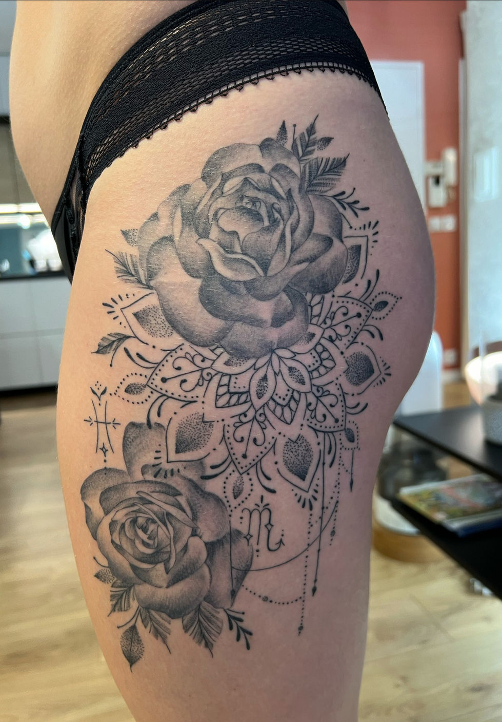 Lou Tattoo. Clamart 92. Collectif tatoueurs tatouages France