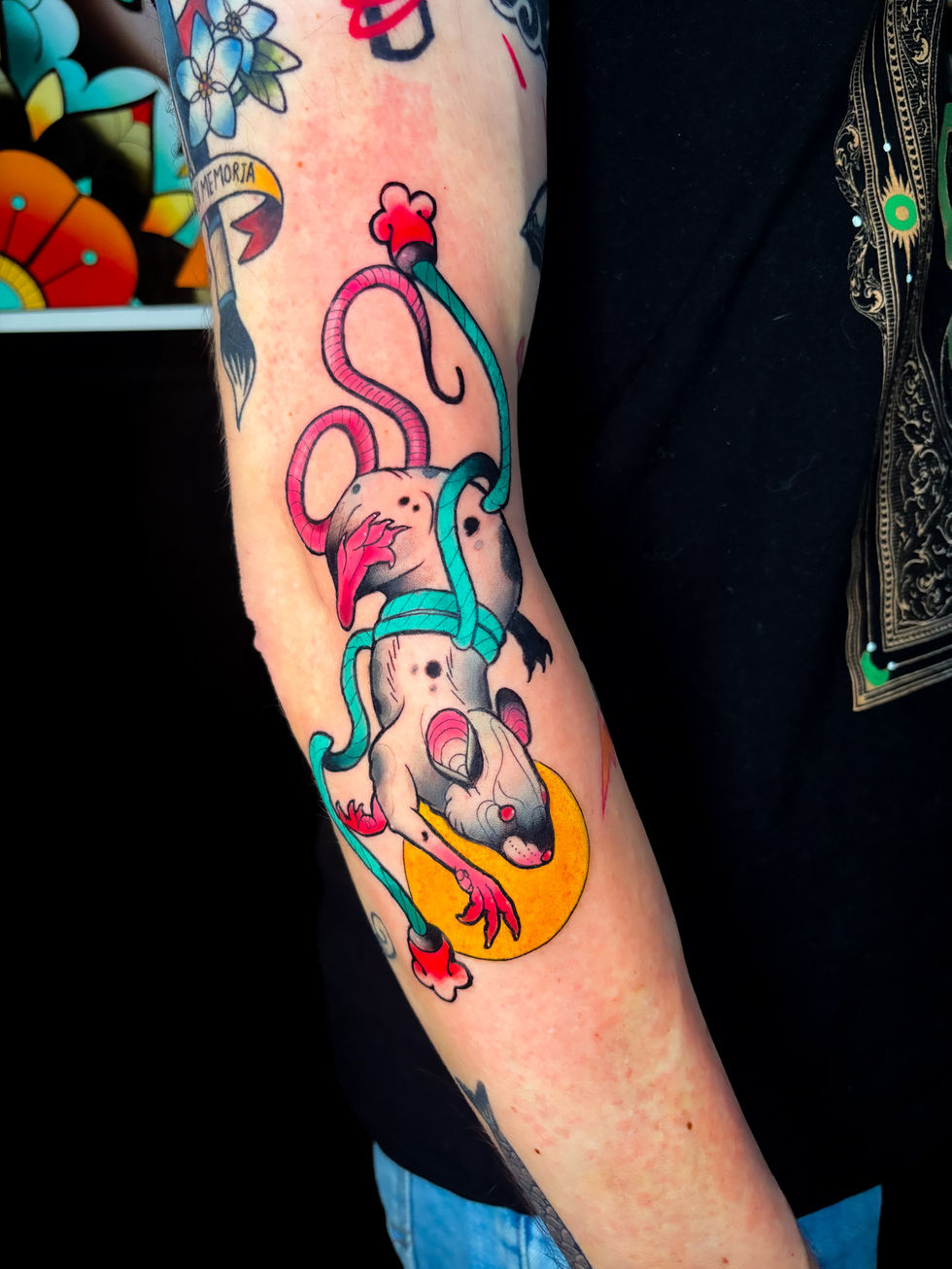 Nikkus Tattoo. Tatoueur Montpellier. Collectif Tatoueurs Tatouages France