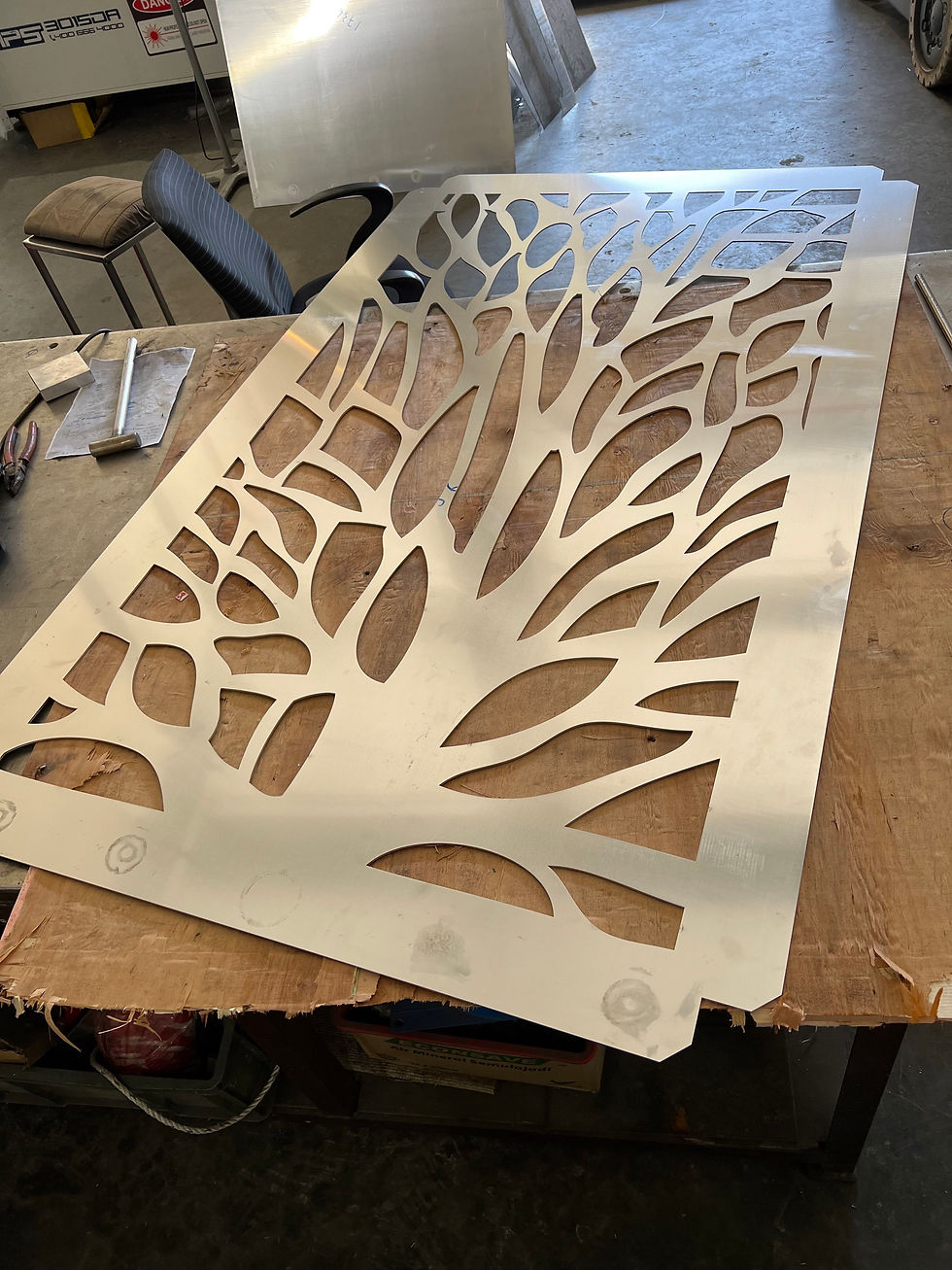 Thumbnail: Decorative Metal Screen