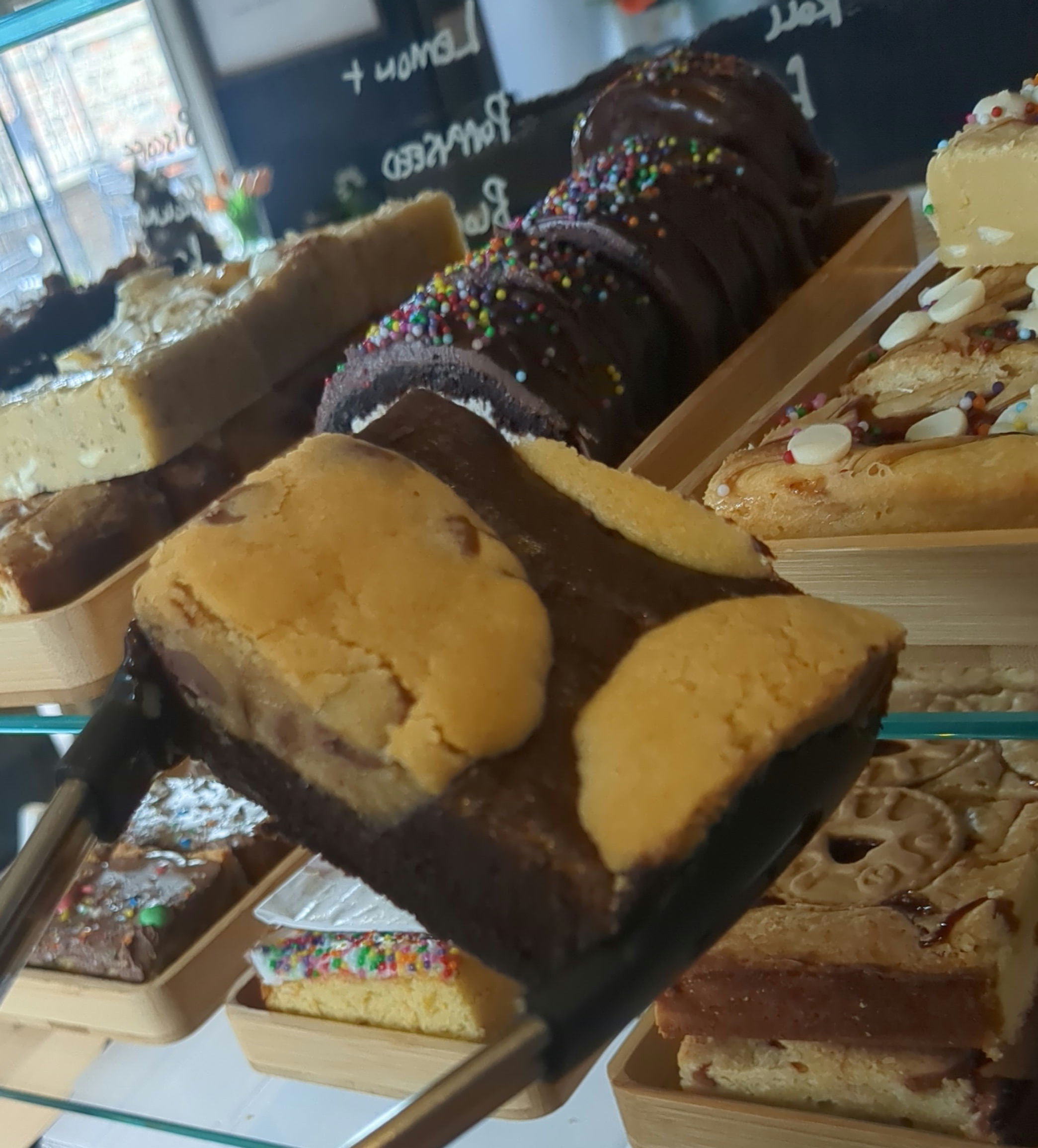 Cookie dough brownie 