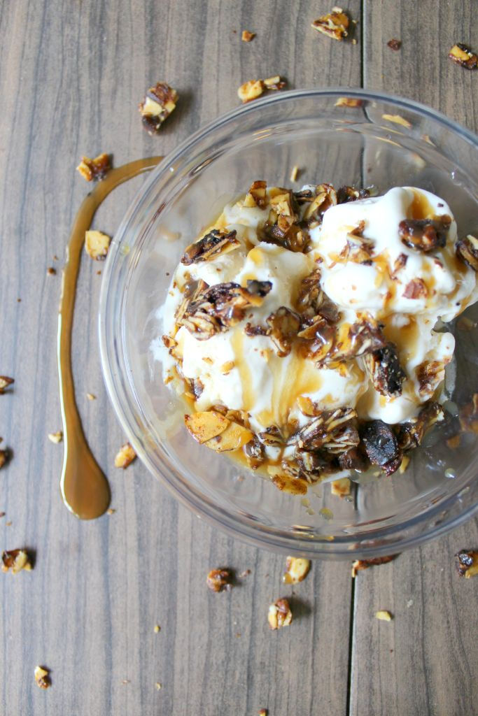 These spiced almonds are insanely delicious and super versatile! Serve over ice cream with some caramel, or over a fresh green salad!