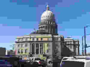 Clark Kauffman meets with pre-med students at the Idaho Capitol