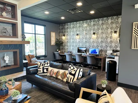 Computer station with FREE printing at 551 North Clubhouse