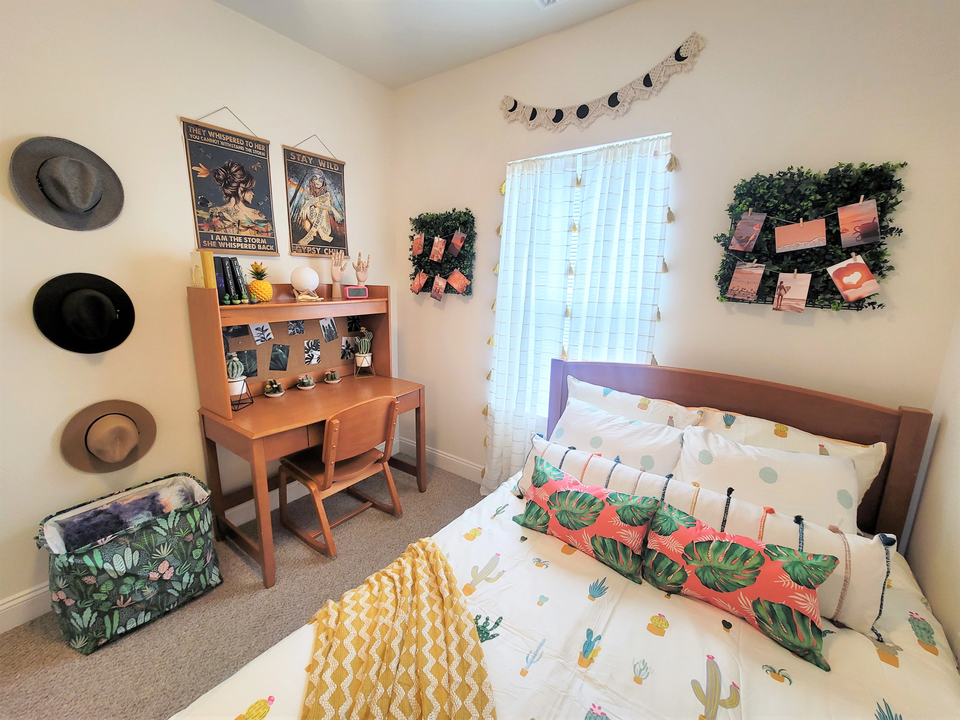 Modern Bedroom Decor - Penn State Abington Off-Campus Apartments