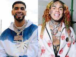 "Tú y yo vamos a fajarnos": Tekashi retó a una pelea a Anuel y Óscar de la Hoya lo apoya