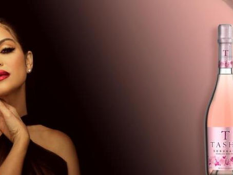 Natti Natasha lanza un champán acorde con su personalidad “burbujeante”