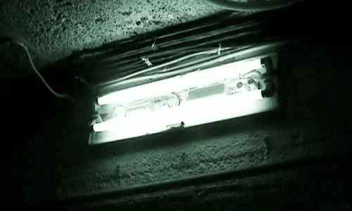 led-lampeggia-intermittente-flash-lampade-sfarfallano-spente-accese-faretti-strisce-perchè
