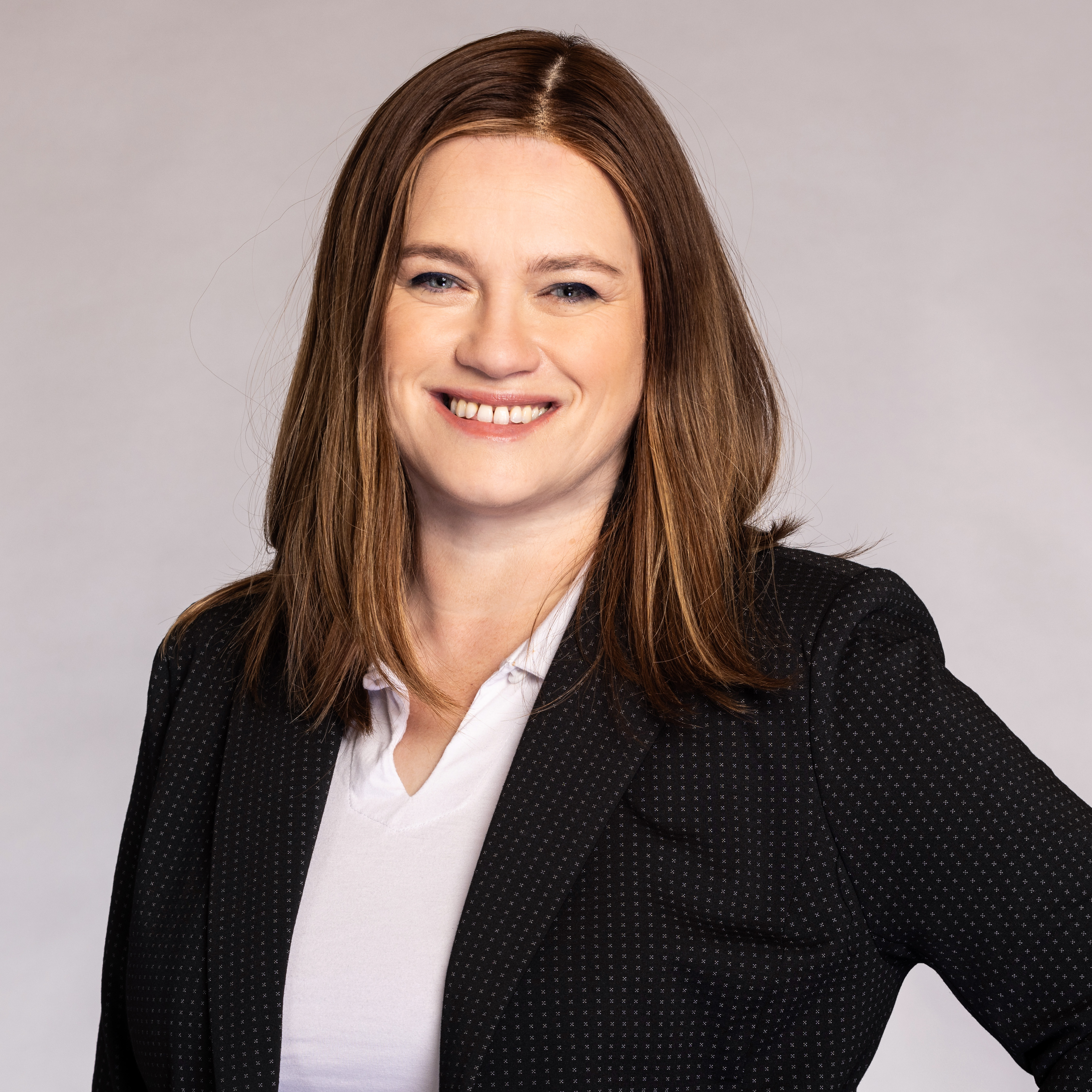 נילי חיון.jpg