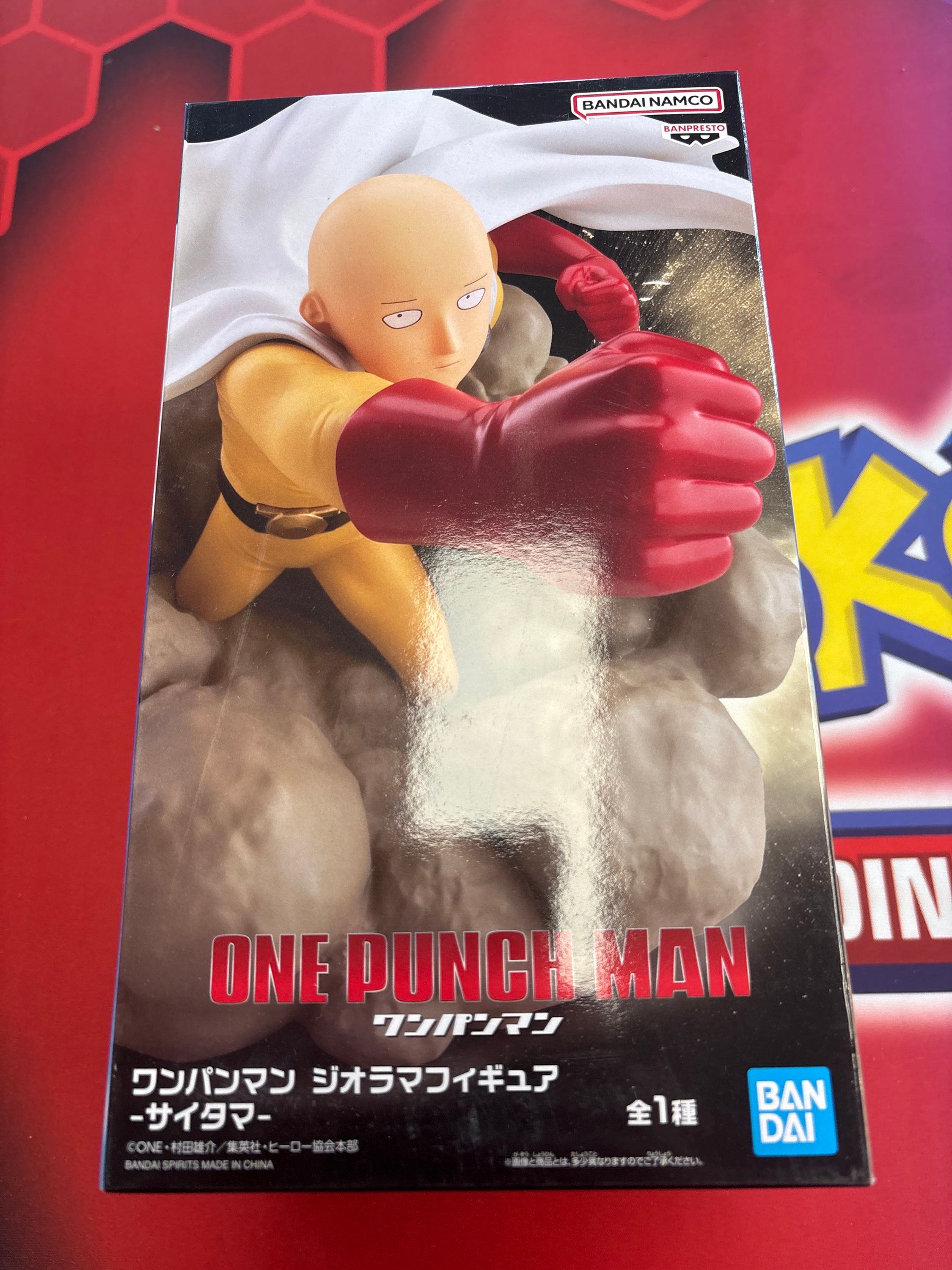 Saitama Figure Diorama - One Punch Man