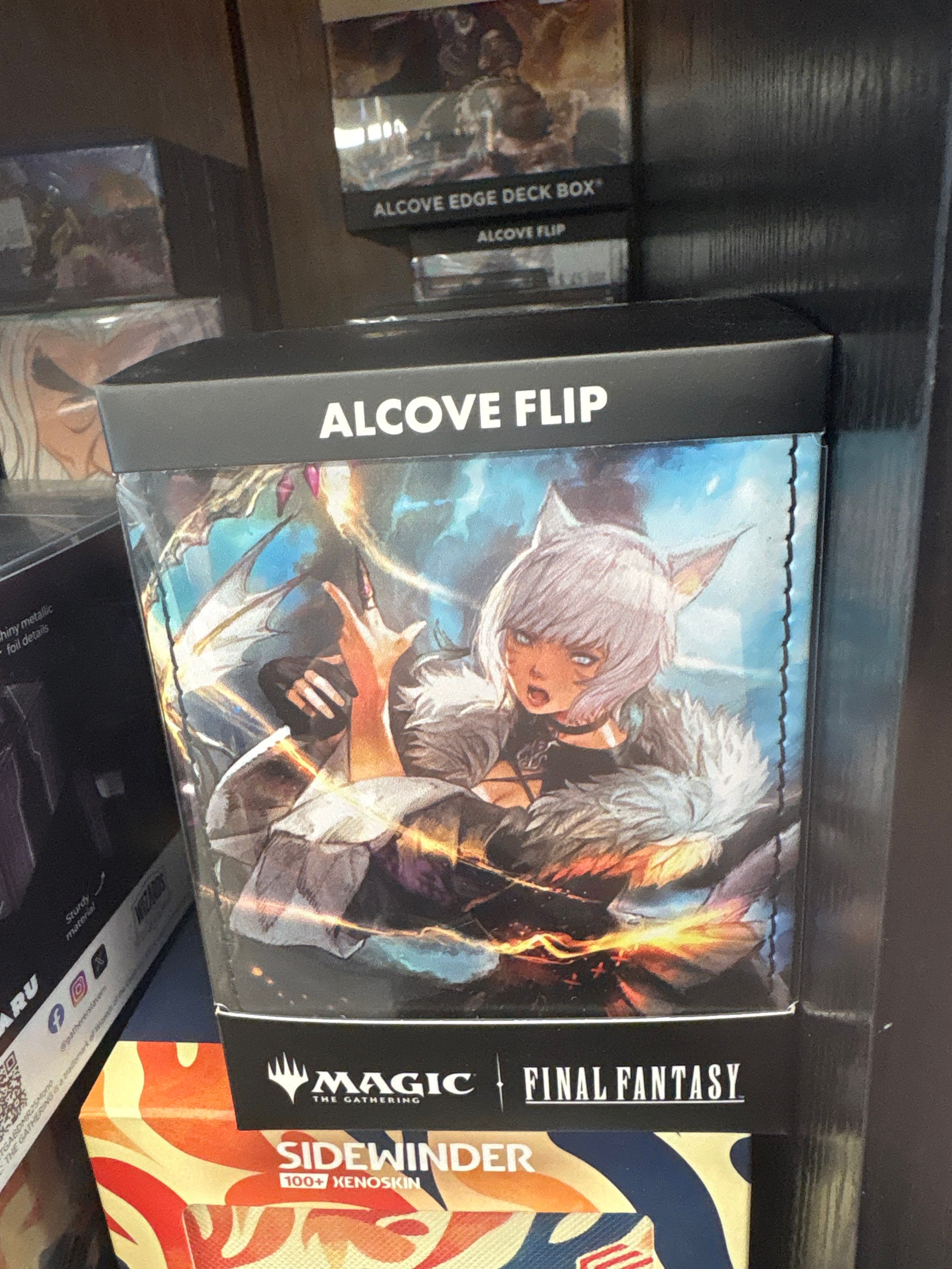 Yshtola Alcove Deck Box