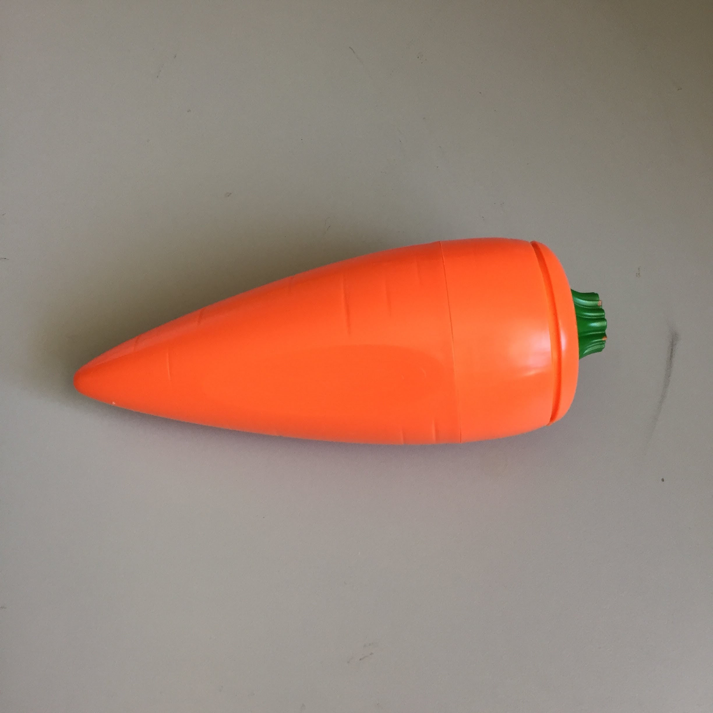 Snacks Container - Carrot Shape