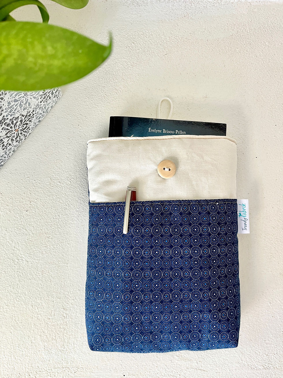 Miniature : Pochette à livre et liseuse