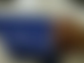 A vida acelerada e o excesso de trabalho.