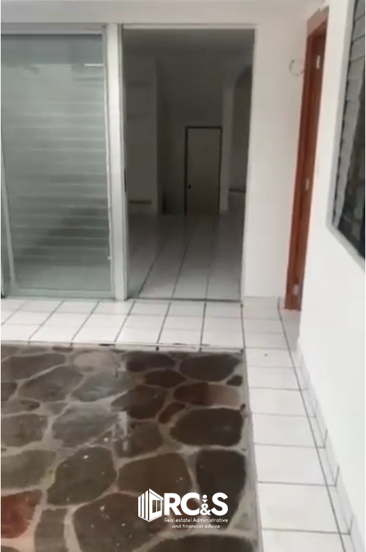 Miniatura: Apartamento en alquiler en Pinares de Suiza, Santa tecla