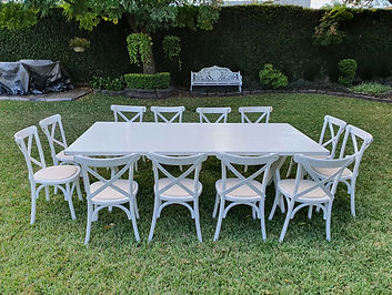 Renta mesas de madera en monterrey