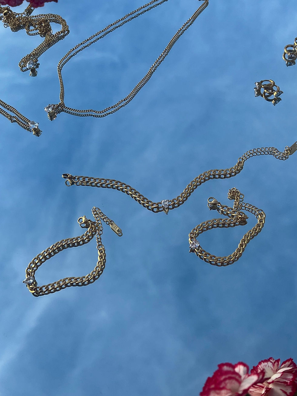 Thumbnail: Crystal Teardrop Bracelet