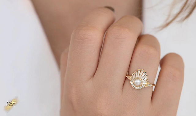 Custom Engagement Rings: Crafting Your Perfect Symbol of Love Custom Engagement Rings: Crafting Your Perfect Symbol of Love