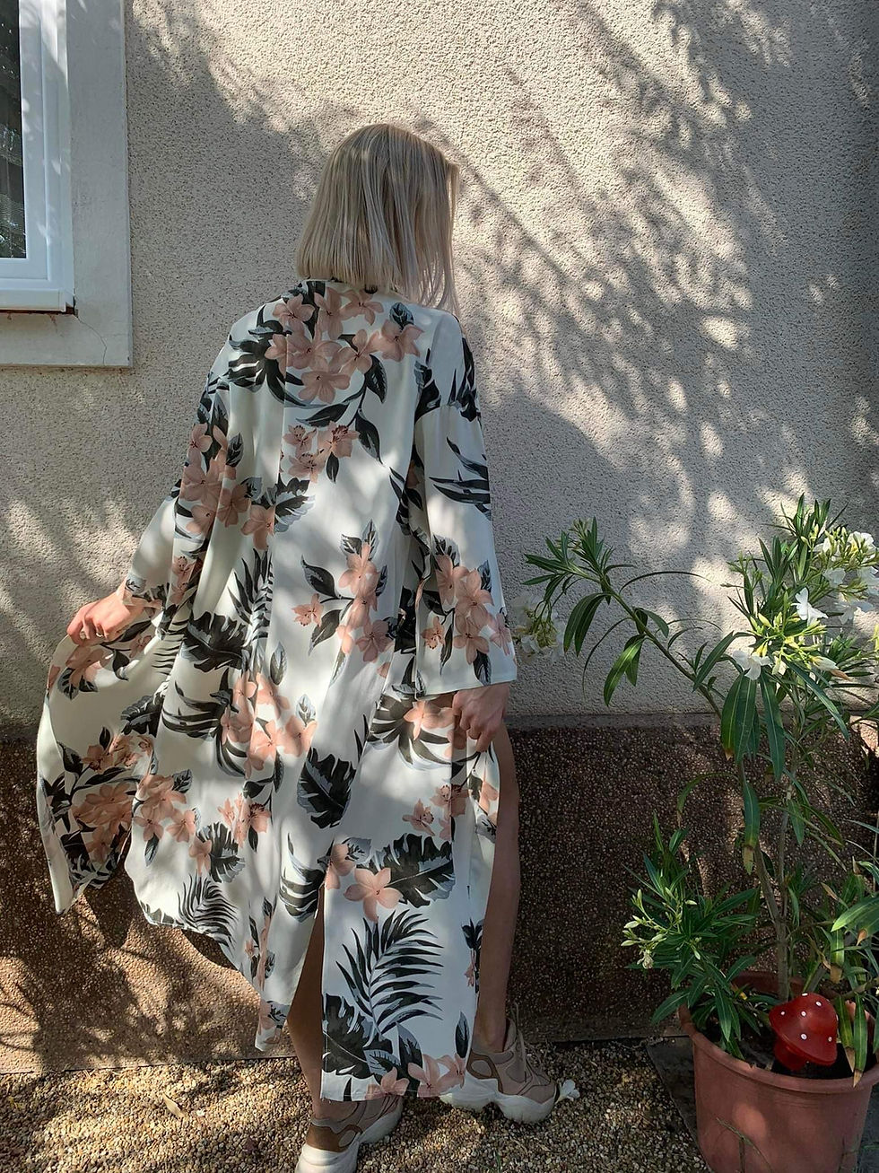 Indexkép: Kaftán NINA