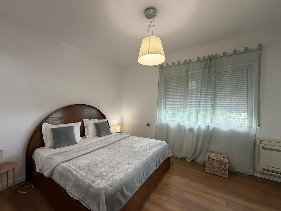 Thumbnail: Apartament 2+1 per qira tek Liqeni i Thate.