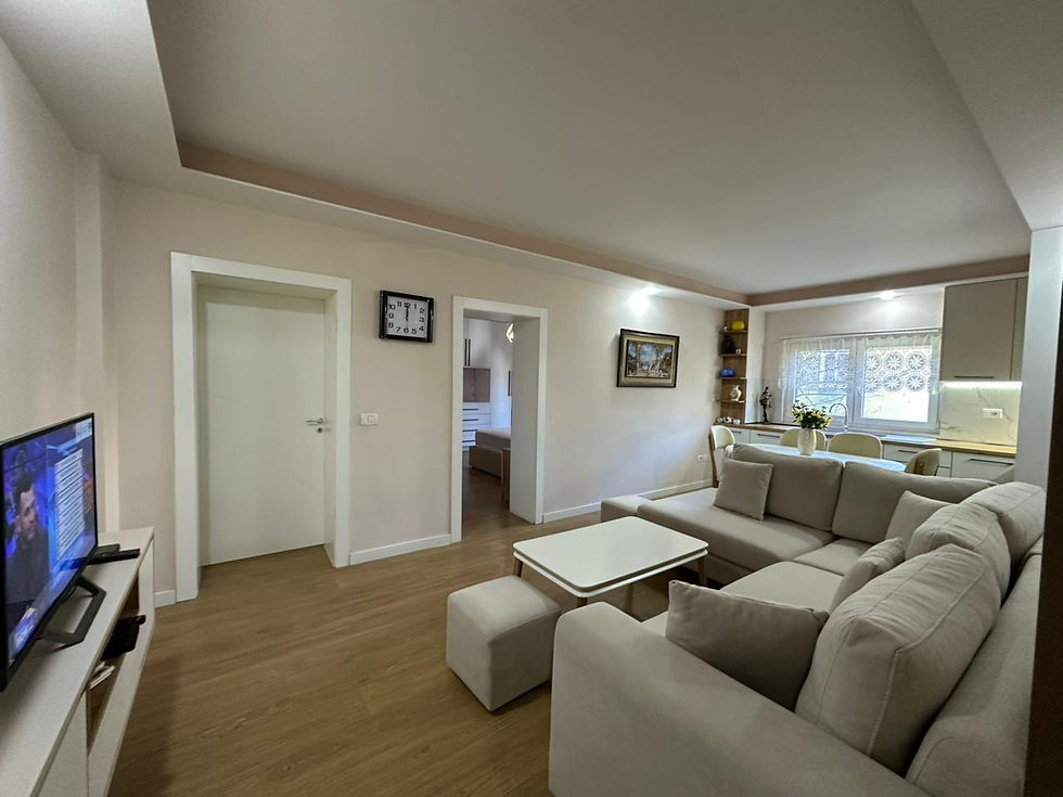 Apartament 1+1 per qira tek Kika 1/Komuna e Parisit.