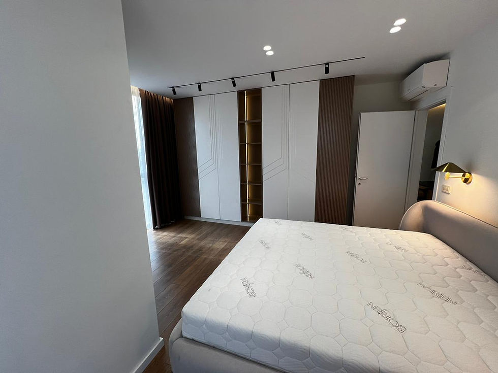 Thumbnail: Apartament 2+1 per qira tek Golden Tower tek Rruga Mine Peza.