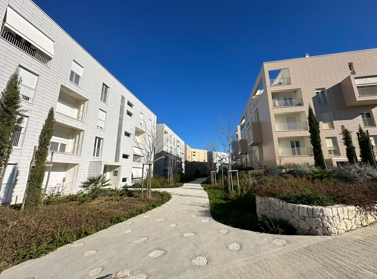 Apartament 1+1+Parking per shitje tek Park Life 2 tek Liqeni i Thate.