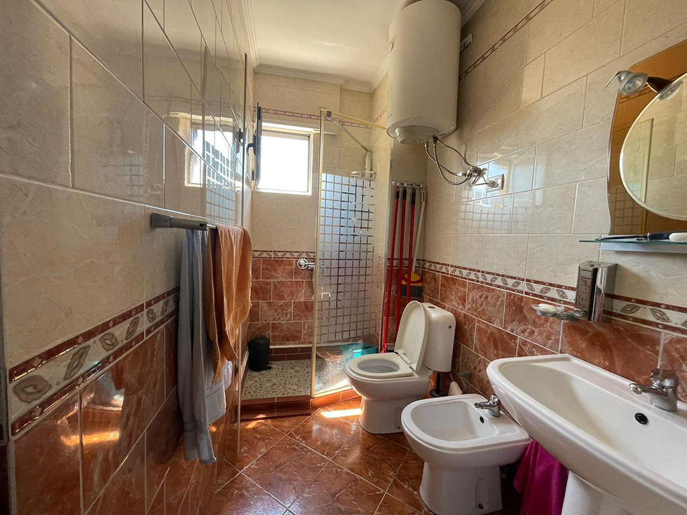 Thumbnail: Apartament 2+1 per shitje tek Komuna e Parisit.