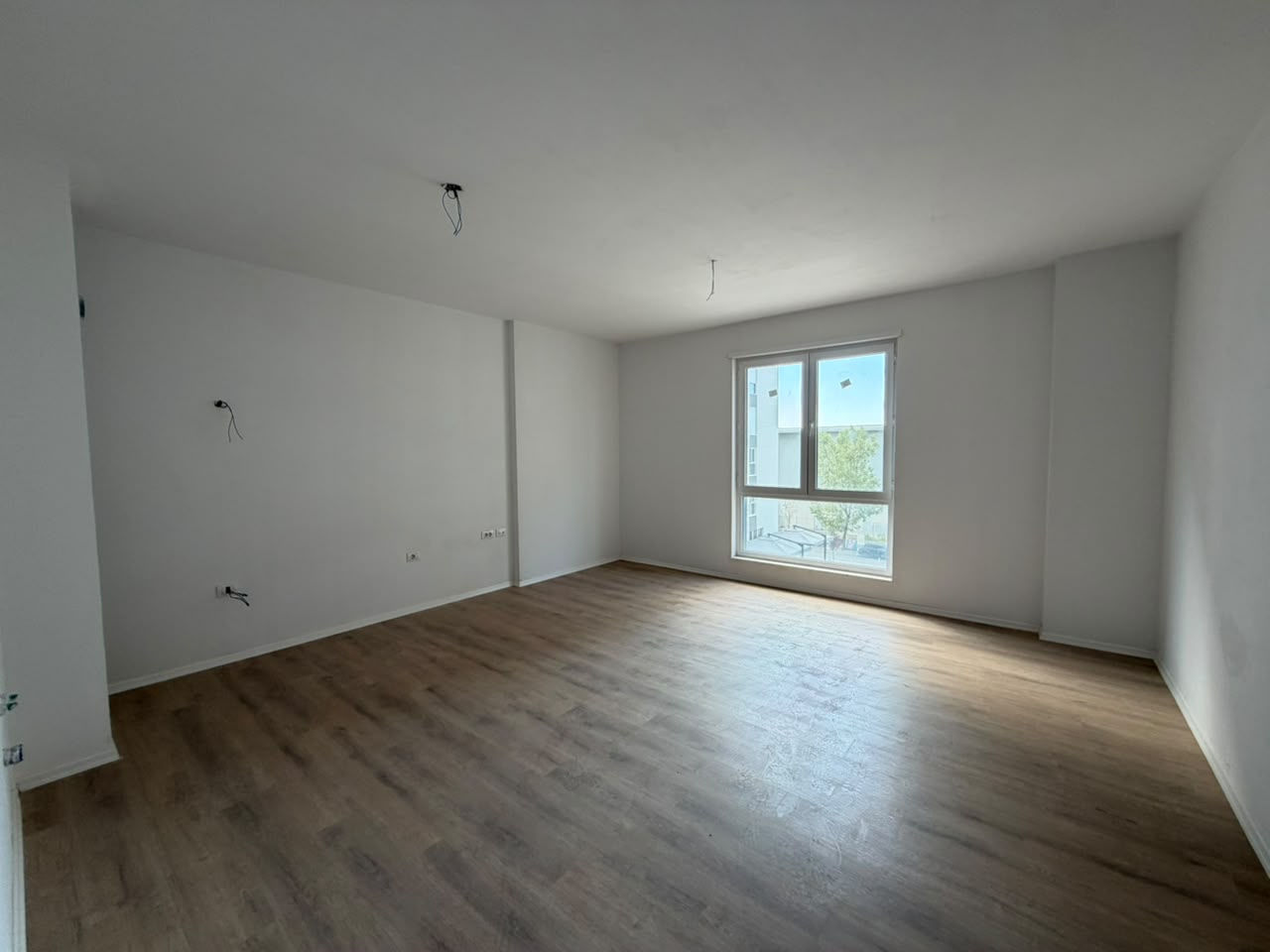 Apartament 2+1 per shitje tek Univers City.