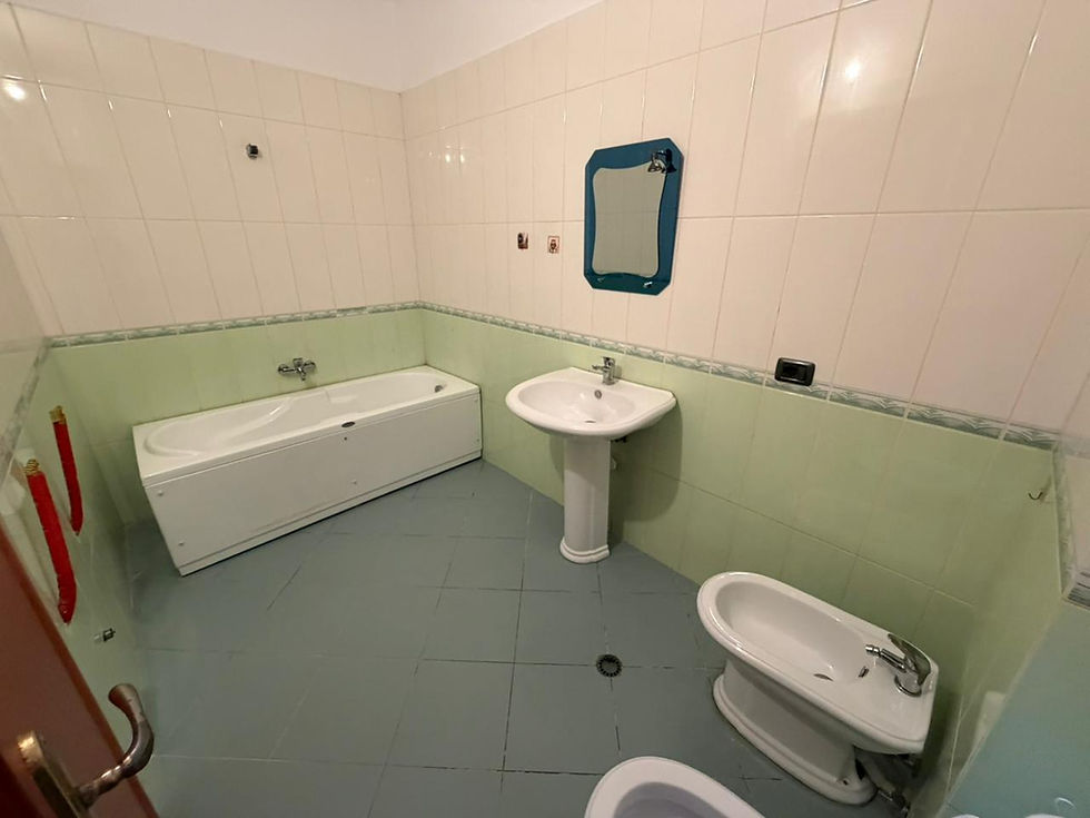 Thumbnail: Apartament 2+1+Parking per qira tek Kopeshti Botanik.