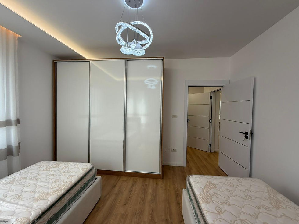 Thumbnail: Apartament 2+1+2 per shitje tek Ish-Parku perball Delijorgjit.