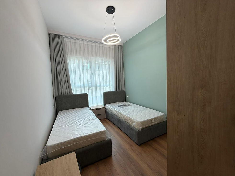 Thumbnail: Apartament 2+1 per qira tek Aura Rsd ne Laprake.