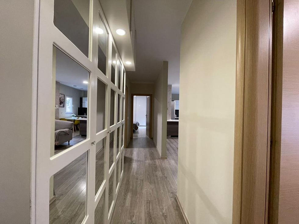 Thumbnail: Apartament 2+1 per shitje tek Kristal Center.