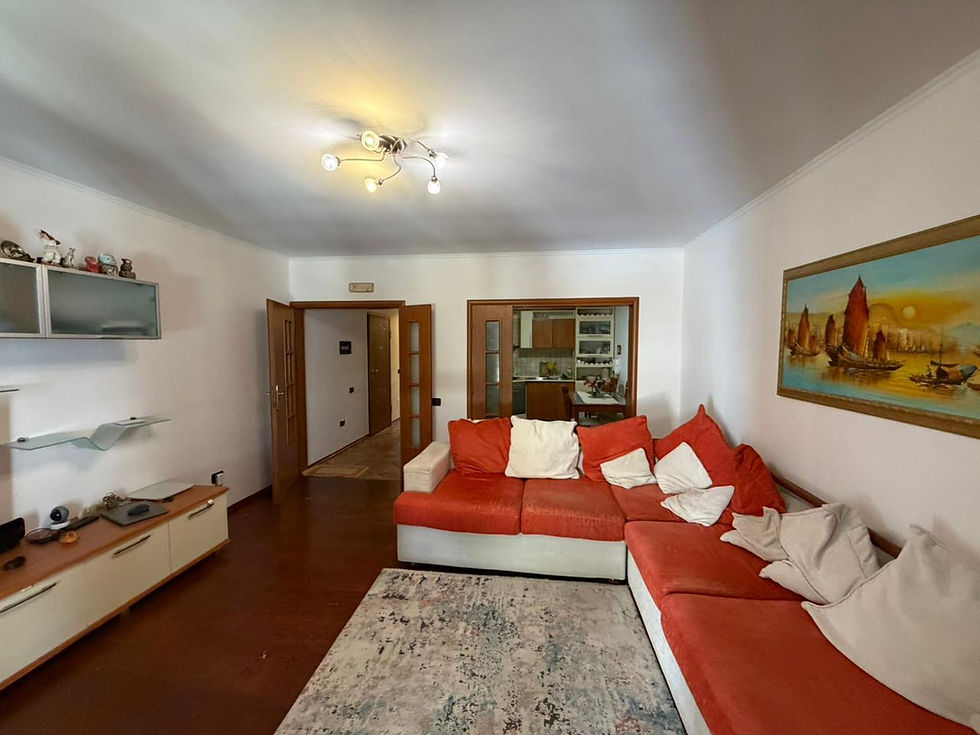 Thumbnail: Apartament 3+1 per shitje tek Someg ne Myslym Shyri.
