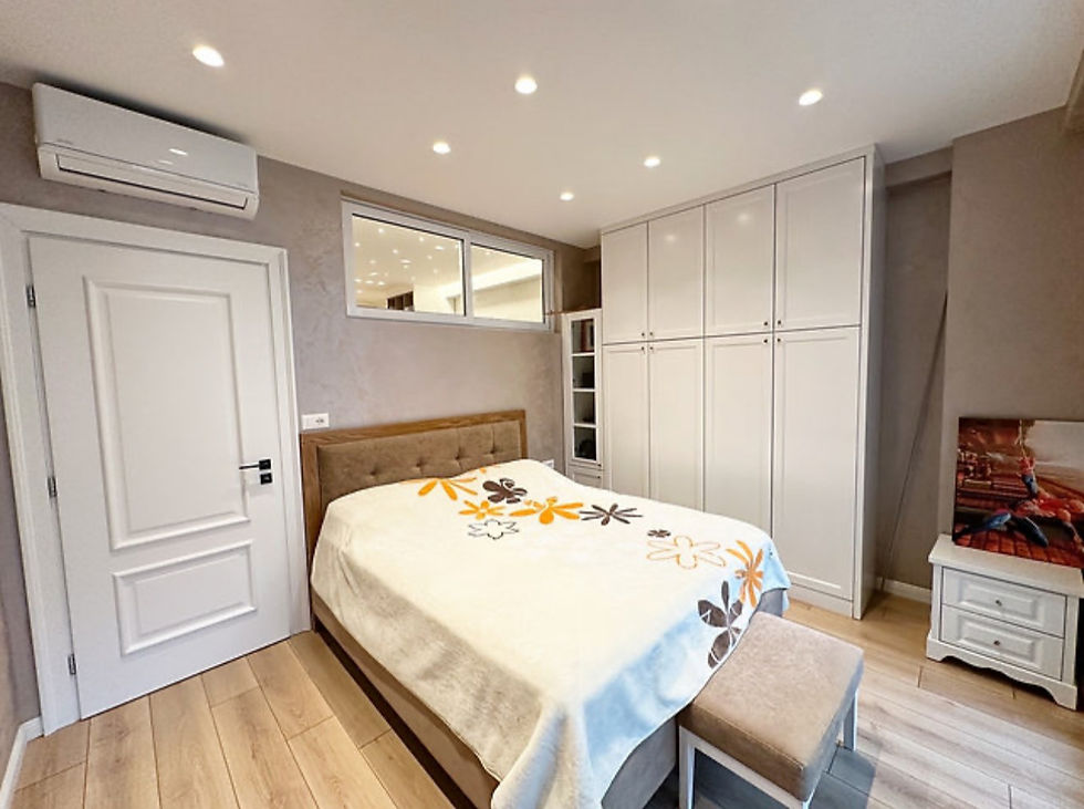 Thumbnail: Apartament 1+1 per qira tek Bar Artisti ne Astir.