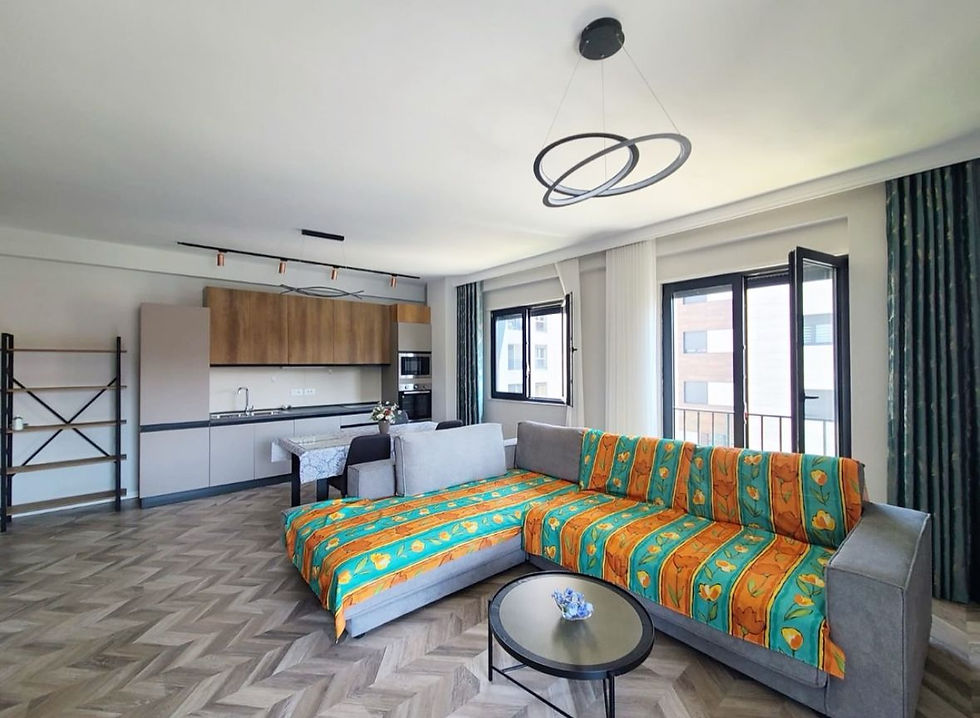 Apartament 3+1 per qira tek Shkolla e Kuqe.